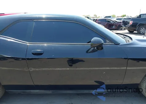 2012 Dodge Challenger Sxt z USA, uszkodzony, nr VIN 2C3CDYAG5CH214319